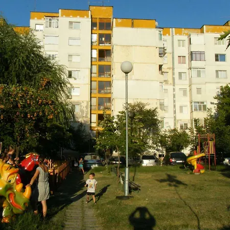 Apartment The Of The Gray Pigeons